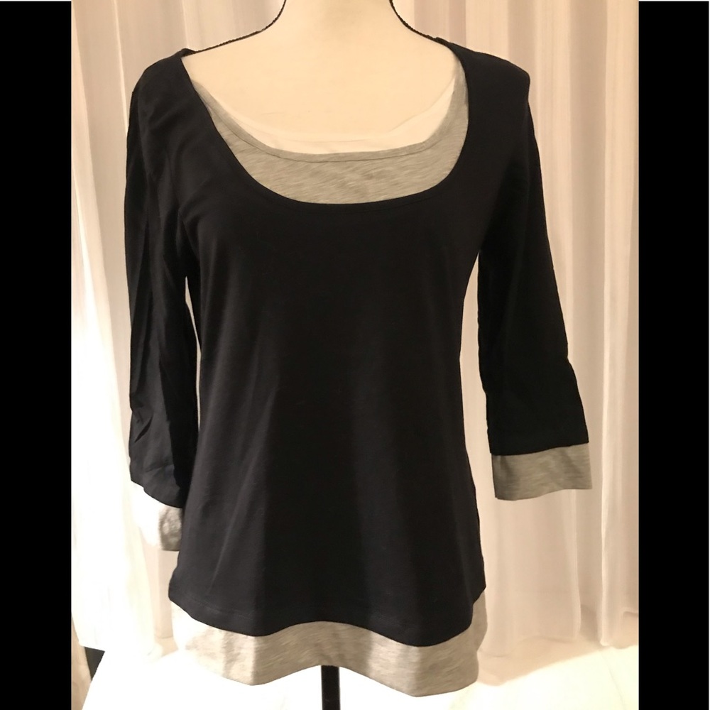 Long sleeved T-shirt